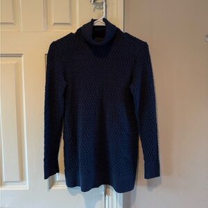 Land’s End Women’s Navy Blue Turtleneck Sweater